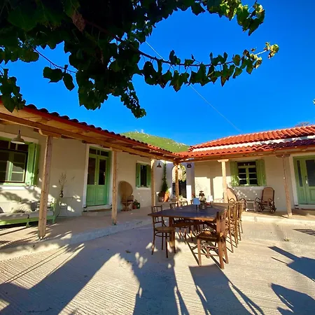Lichada Villa's